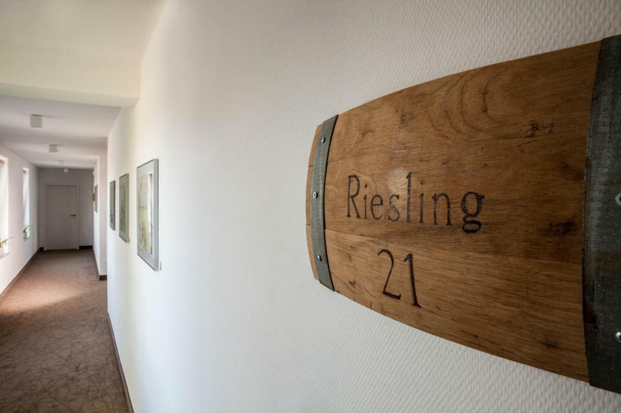 Wein & Bett Weihbrecht Hotel Bretzfeld Buitenkant foto
