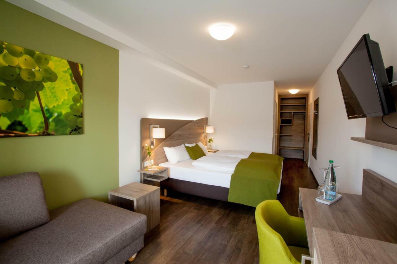 Wein & Bett Weihbrecht Hotel Bretzfeld Buitenkant foto